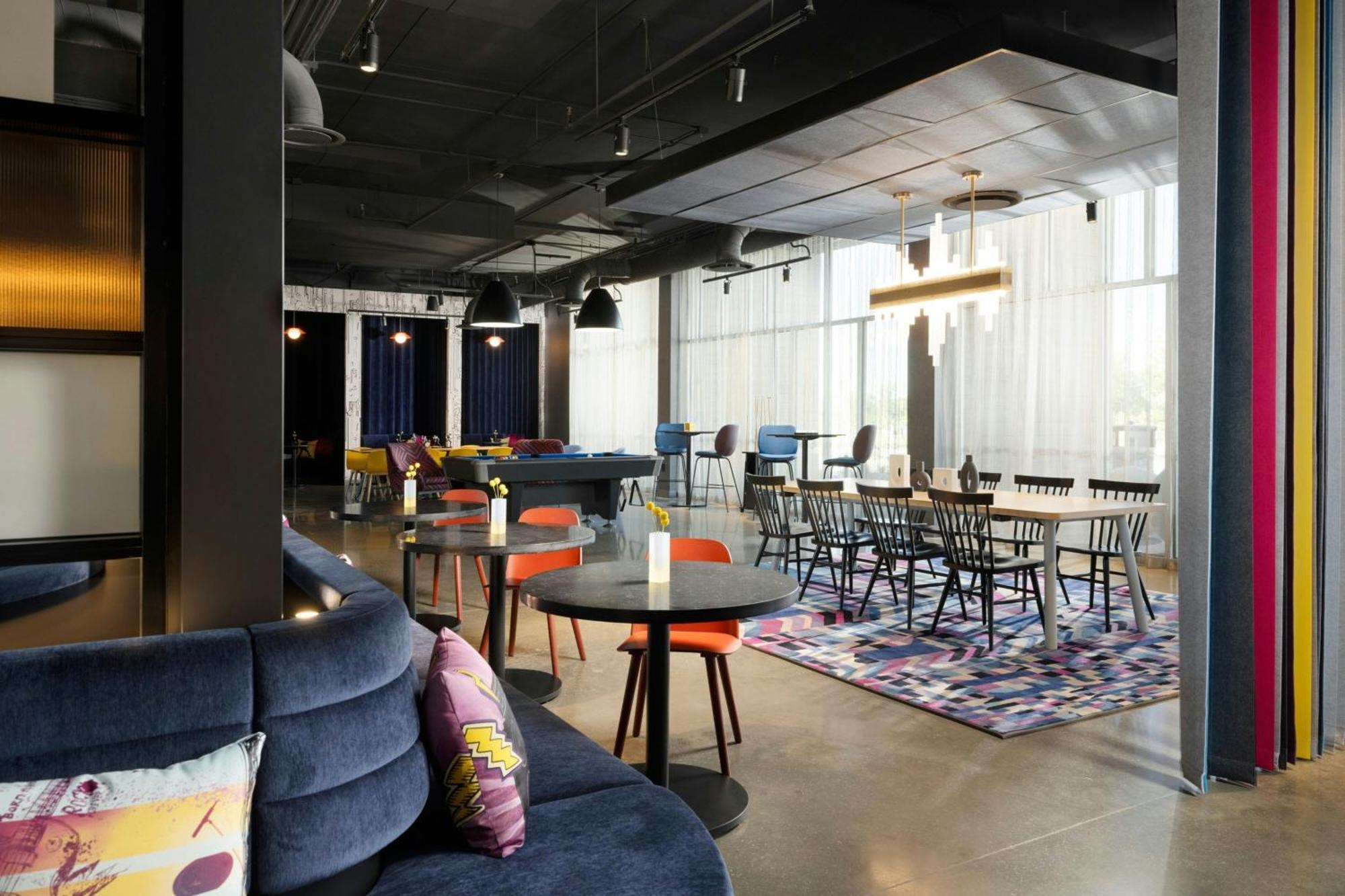 Aloft Waukee Ξενοδοχείο Εξωτερικό φωτογραφία